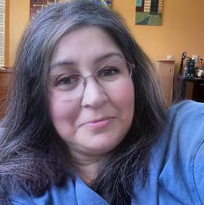 Meet your Posher, Denise